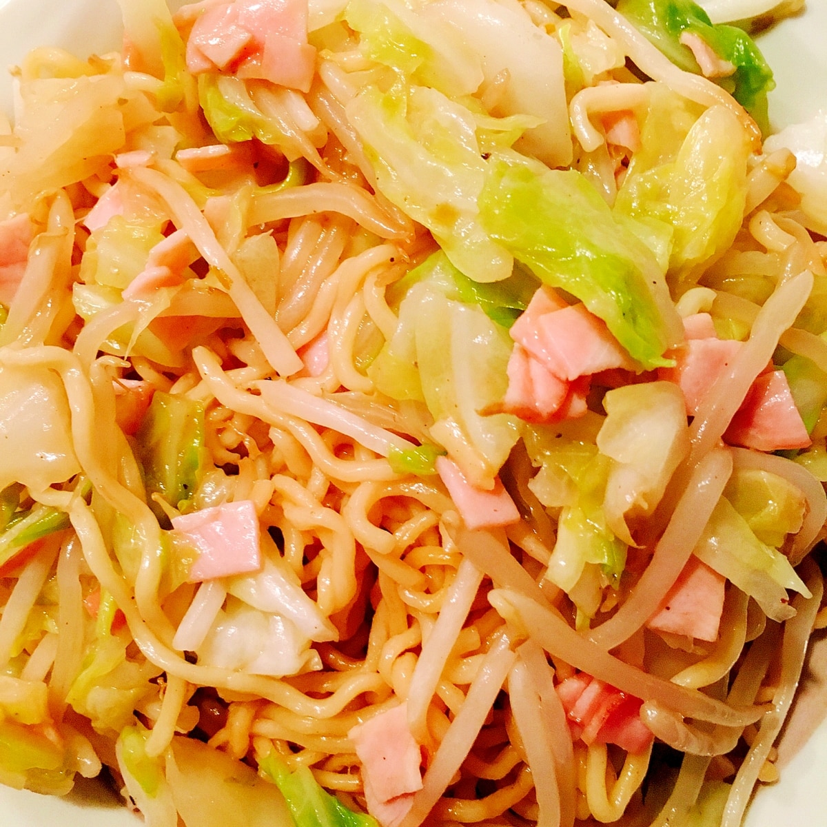 ハムとキャベツとモヤシの焼きそば レシピ 作り方 By みゅうしろ 楽天レシピ ハムとキャベツとモヤシの焼きそば レシピ 作り方 By みゅうしろ 楽天レシピ